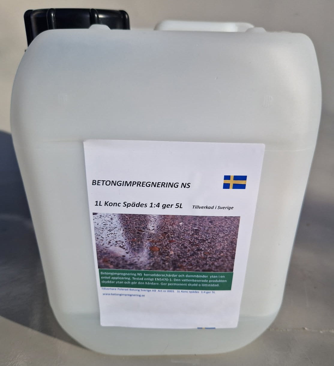 Betongimpregnering NS 1L Konc Spädes 1:4 med H20 ger 5L färdig produkt, bara tillsätt H2O i dunken